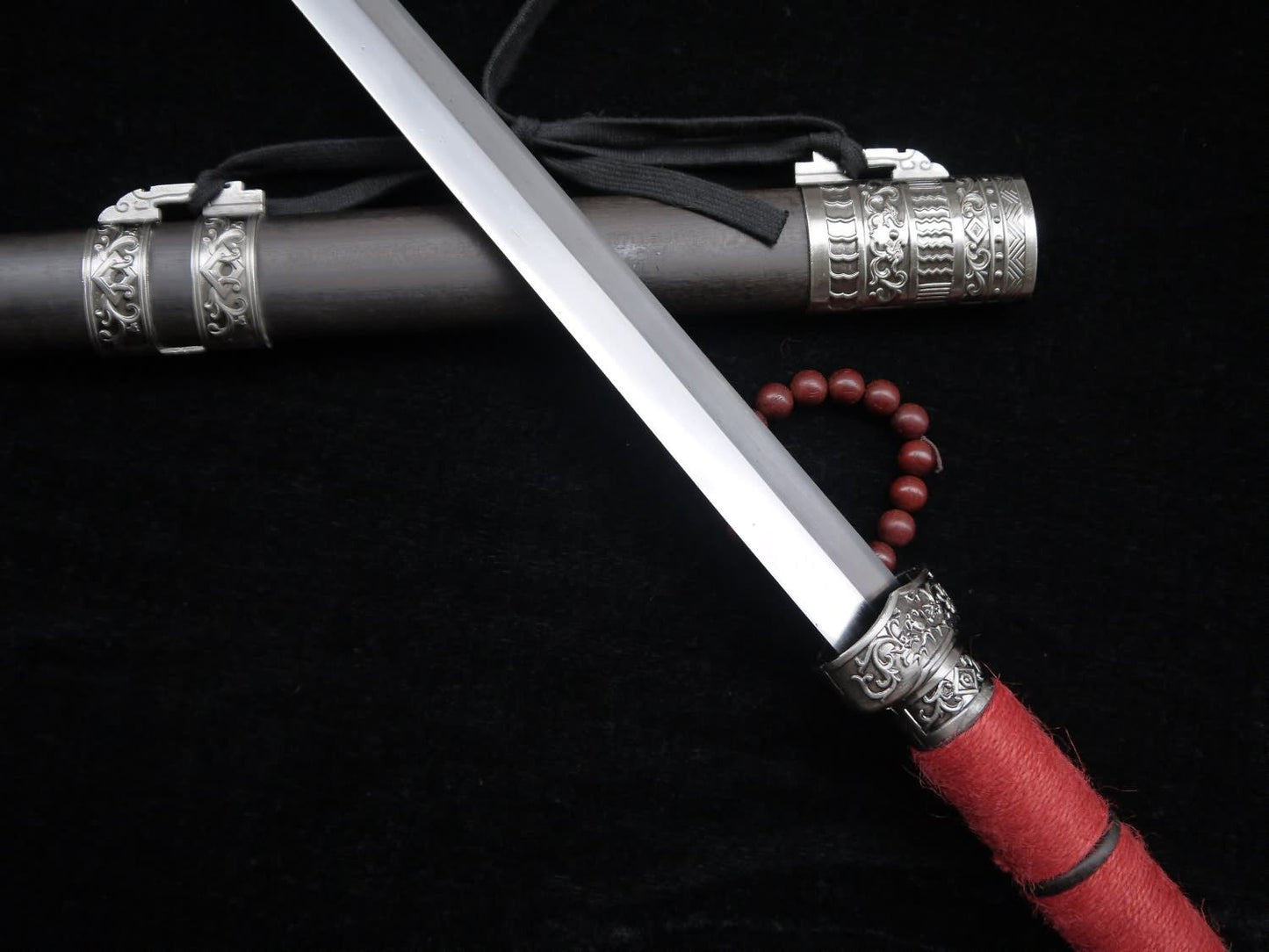 Traditional swords(High Manganese Steel blade,Black wood scabbard)Length 39"