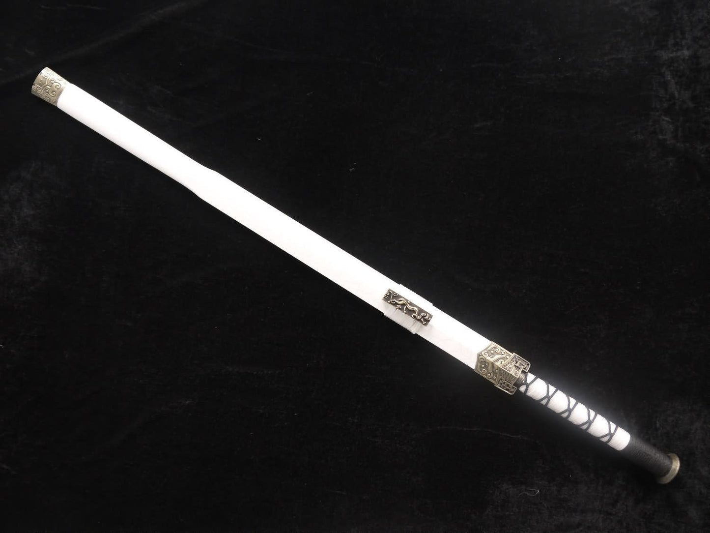 Han jian-Medium carbon steel-White leather paint scabbard