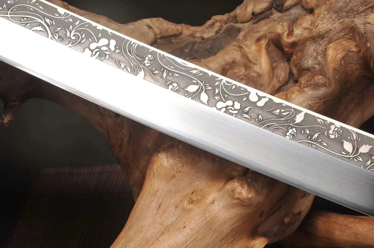 Dragon Tiger Sabre,High Carbon Steel Etch Blade,Rosewood Scabbard