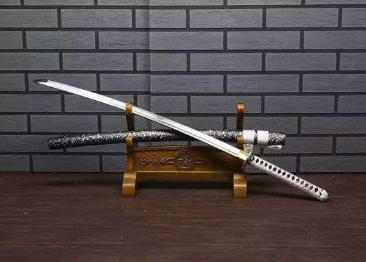 Samurai Katana/High carbon steel blade/Solid wood scabbard/Alloy fittings