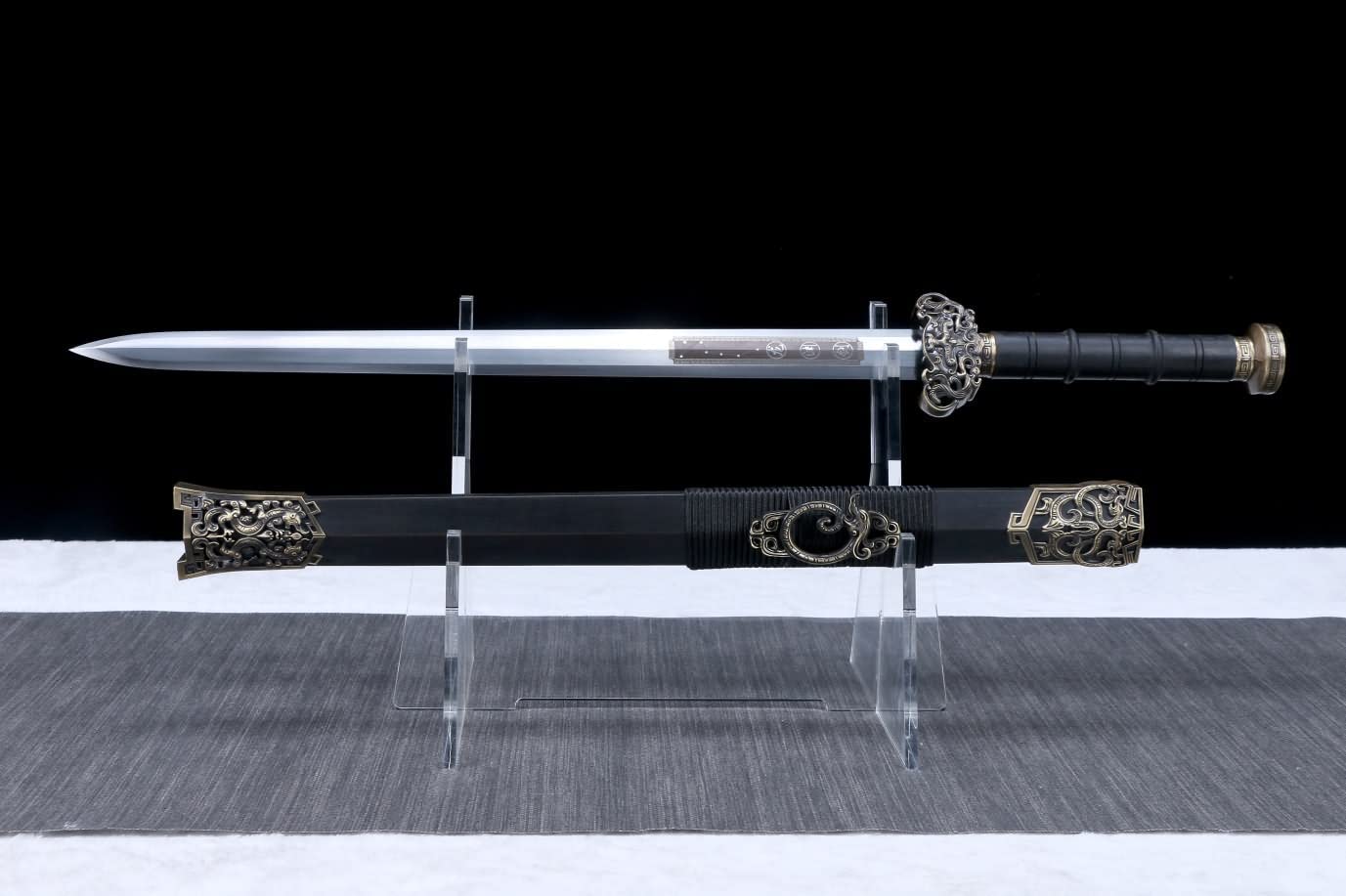 Seven Star Longquan Sword,Battle Ready,High Carbon steel blade,Alloy Fittings