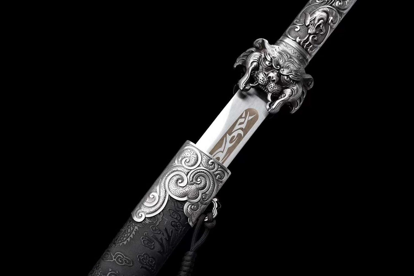 Dragon King Dao Sword - Hand-Forged High carbon Steel Blade, Zinc Alloy Dragon Fittings