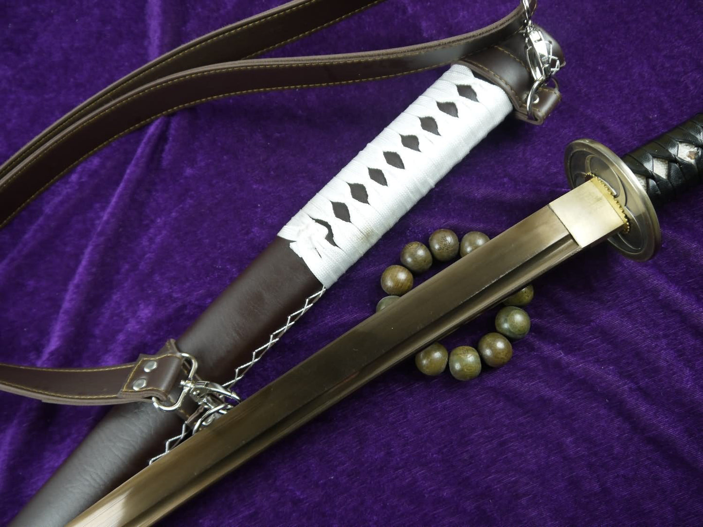 Uchikatana/High carbon steel Golden blade/Leather scabbard/Alloy fittings