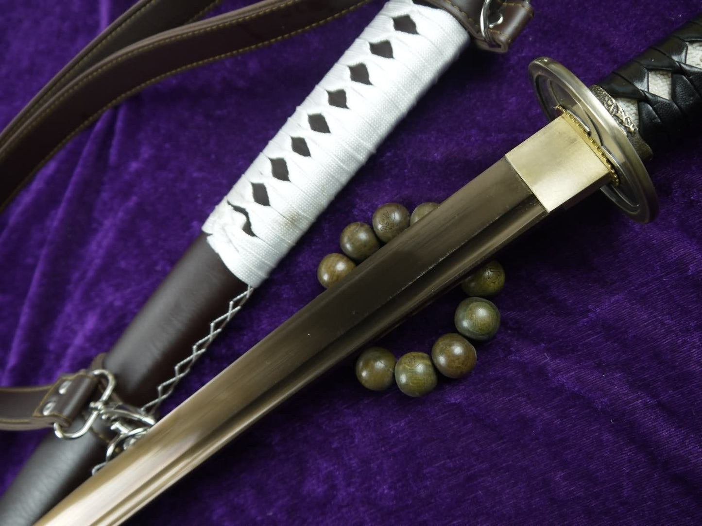 Uchikatana/High carbon steel Golden blade/Leather scabbard/Alloy fittings