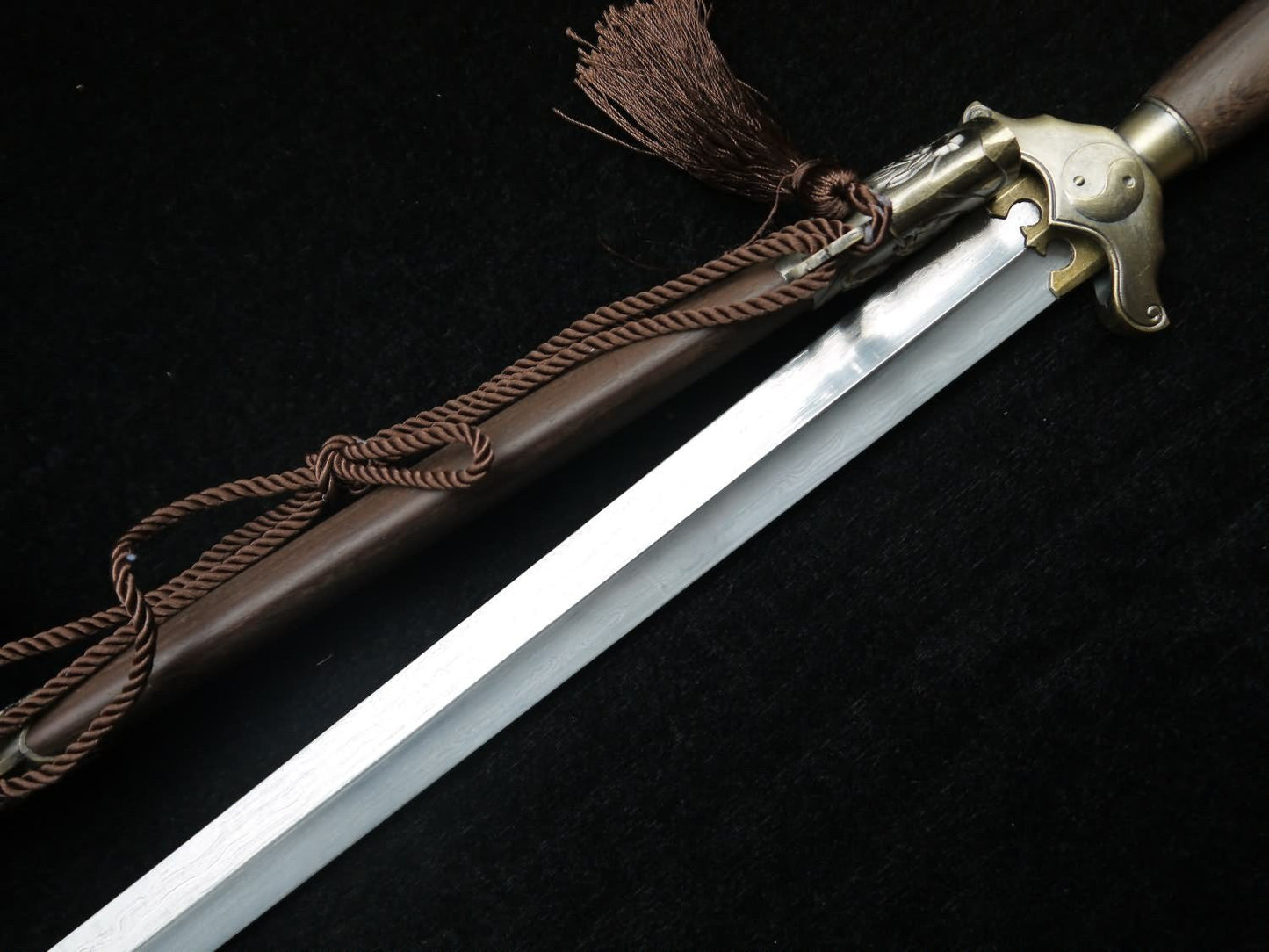 Tai chi Sword/Damascus steel blade/Rosewood scabbard/Alloy fittings