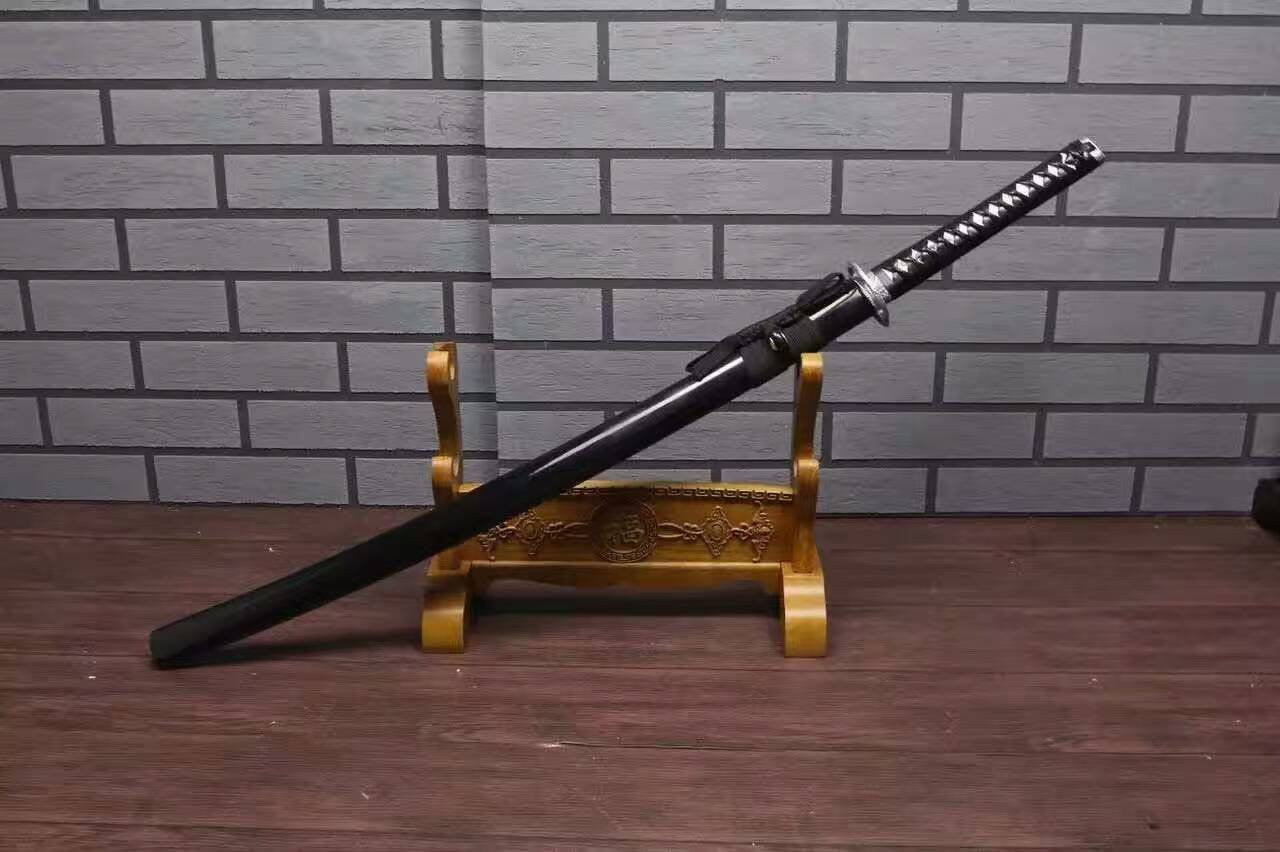 Samurai sword/Katana/High carbon steel blade/Wood paint scabbard/Alloy fitted/Length 39"