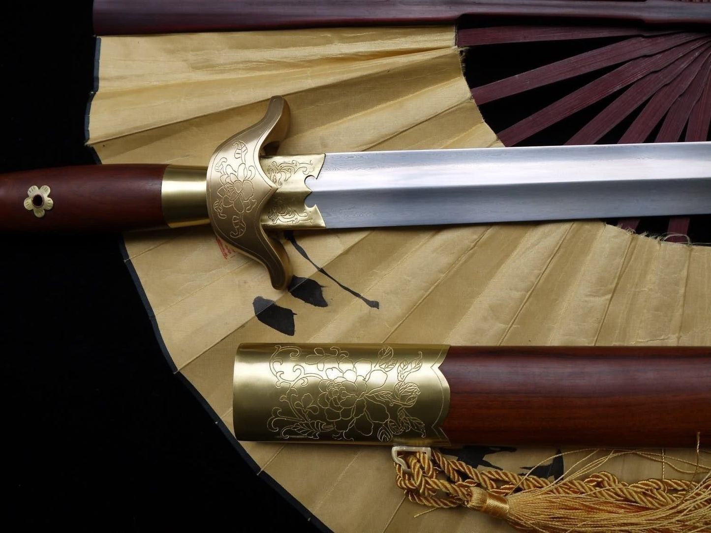 Tai Chi sword/Pattern steel blade/Rosewood scabbard/Copper hand-carved pattern