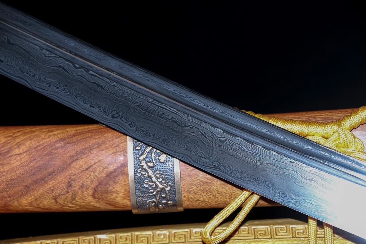 Broadsword,Forged Damascus steel blade,Brass fittings