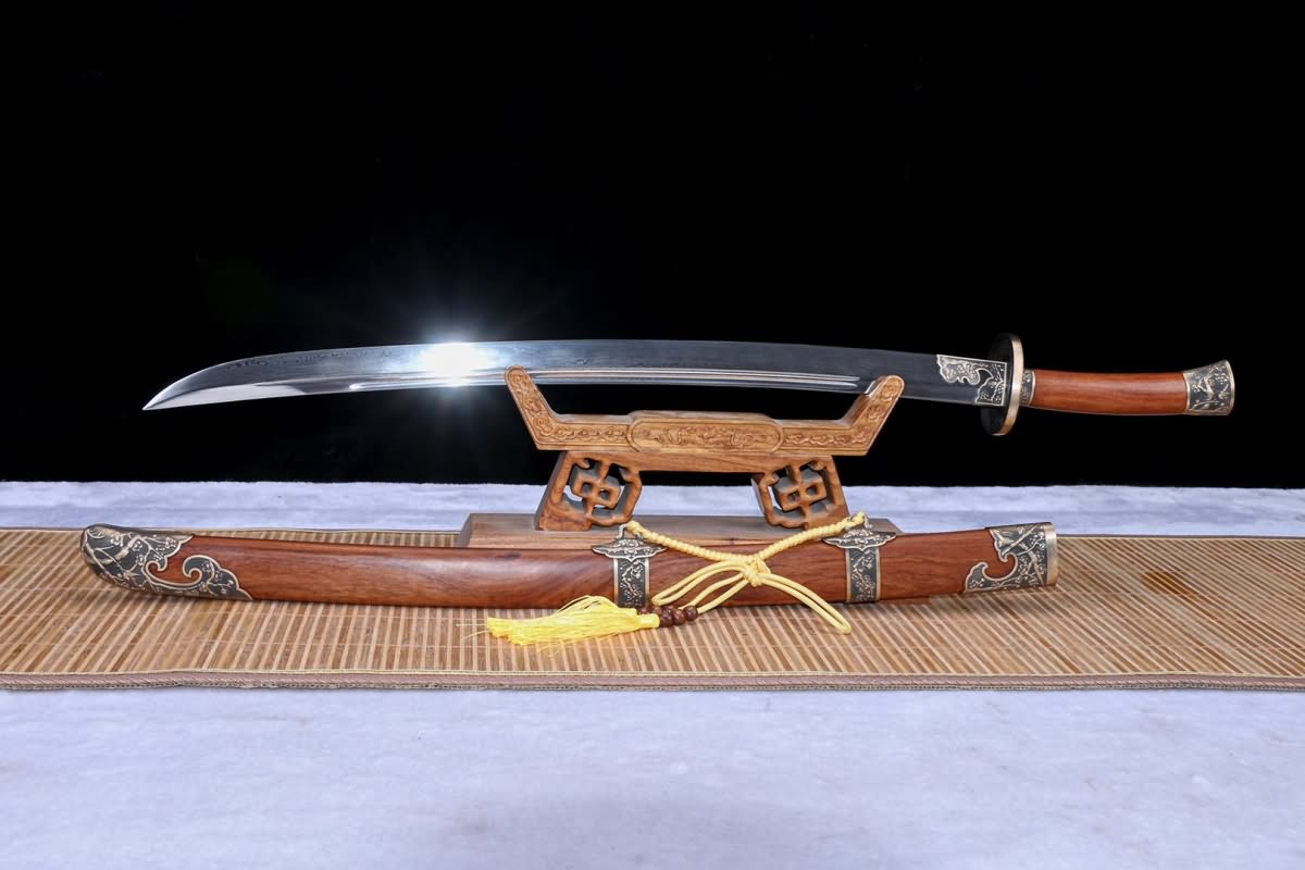 Broadsword,Forged Damascus steel blade,Brass fittings