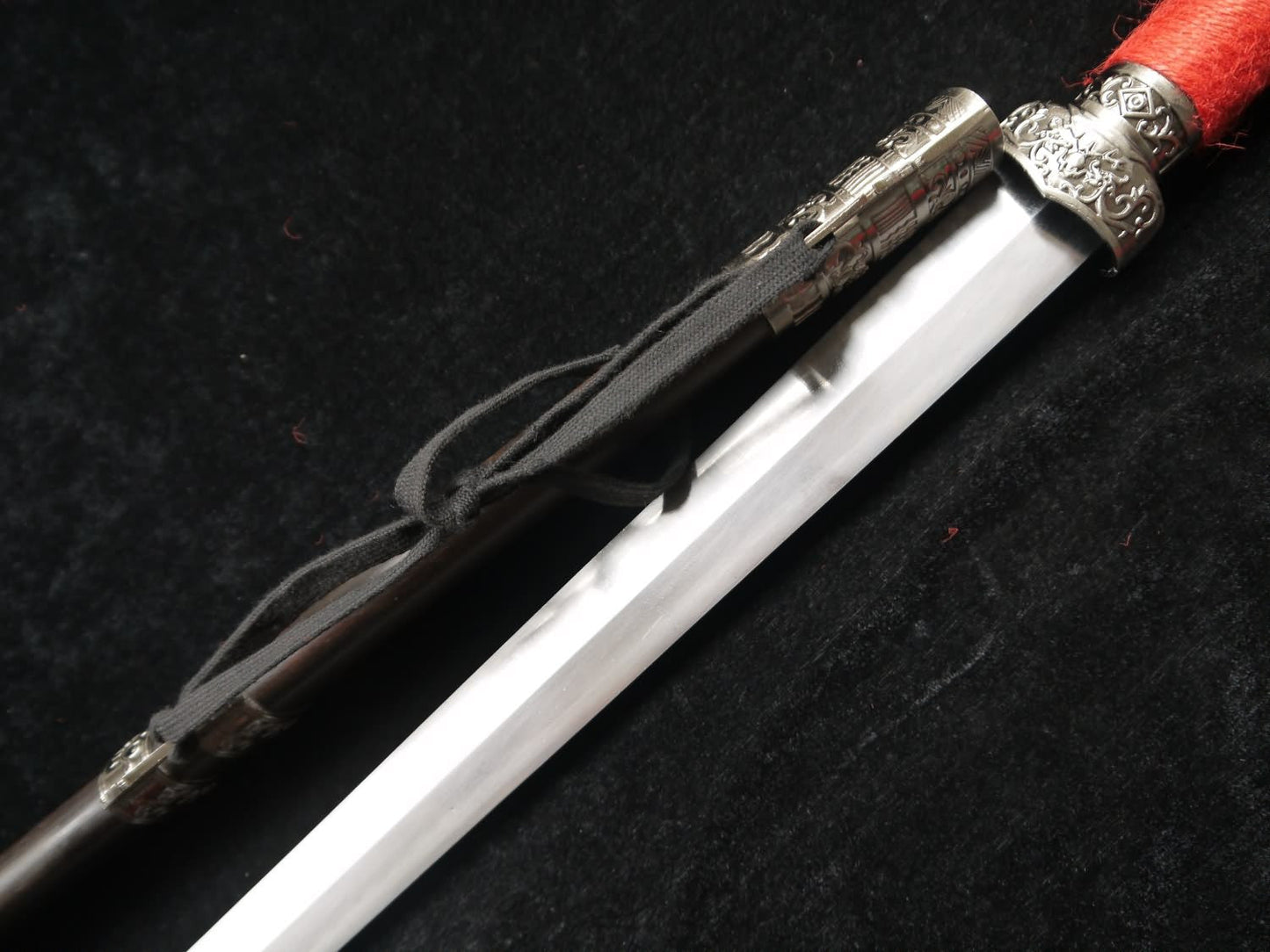 Traditional swords(High Manganese Steel blade,Black wood scabbard)Length 39"