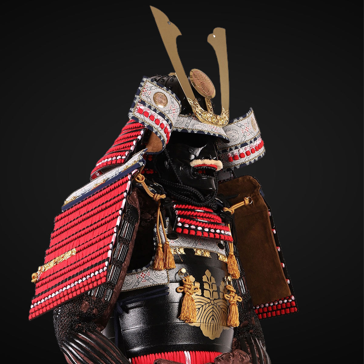 Handmade Life Size Yoroi,Takeda Clan Red Samurai Armor with Kuro Kuwagata Helmet