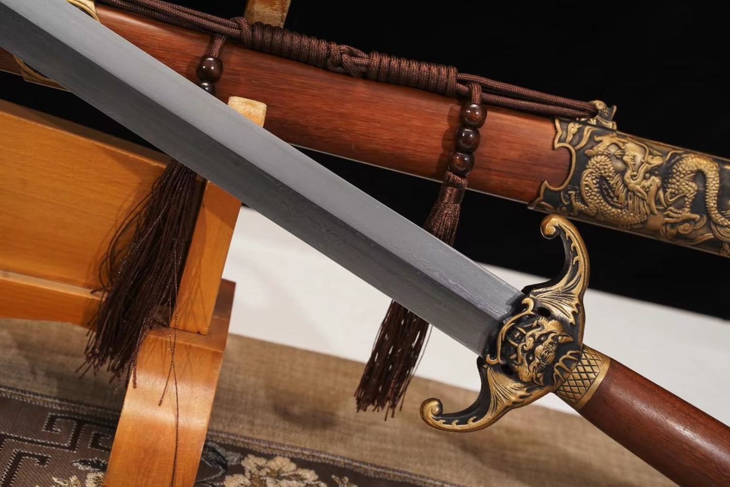 Dragon and Tiger Two-Handed Sword-Hand Forged Damascus Steel Blade,Traditional Craftsmanship