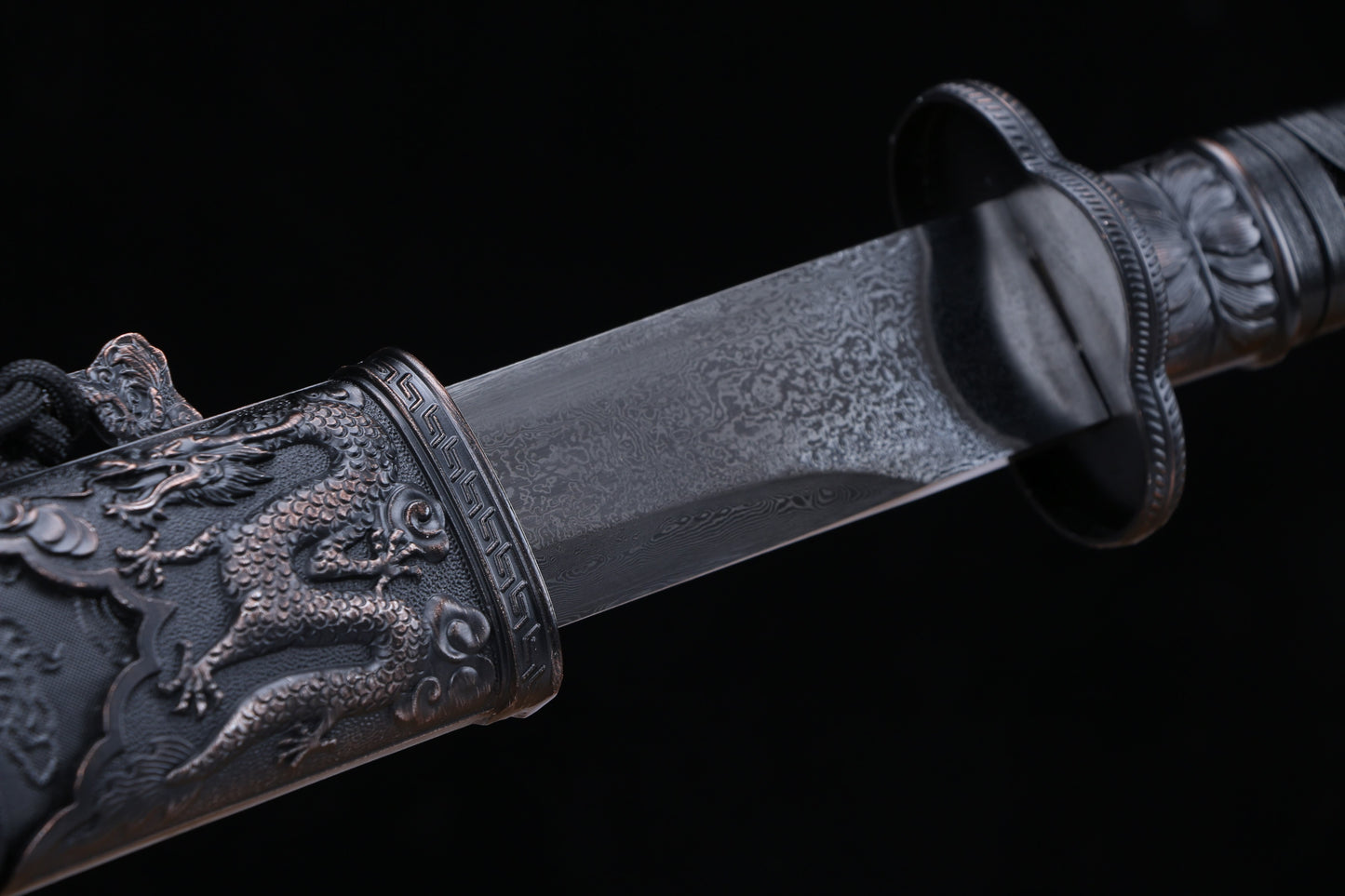 Black Gold dao Sword Real,Forged Damascus Blade,Alloy Fittings,Full Tang