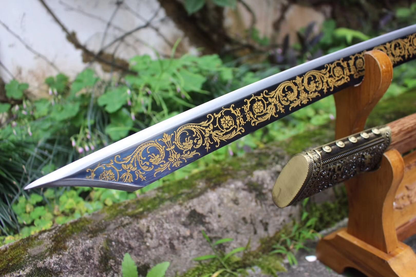 Broadsword,Handmade(High carbon steel blade,Alloy handle)Handmade art