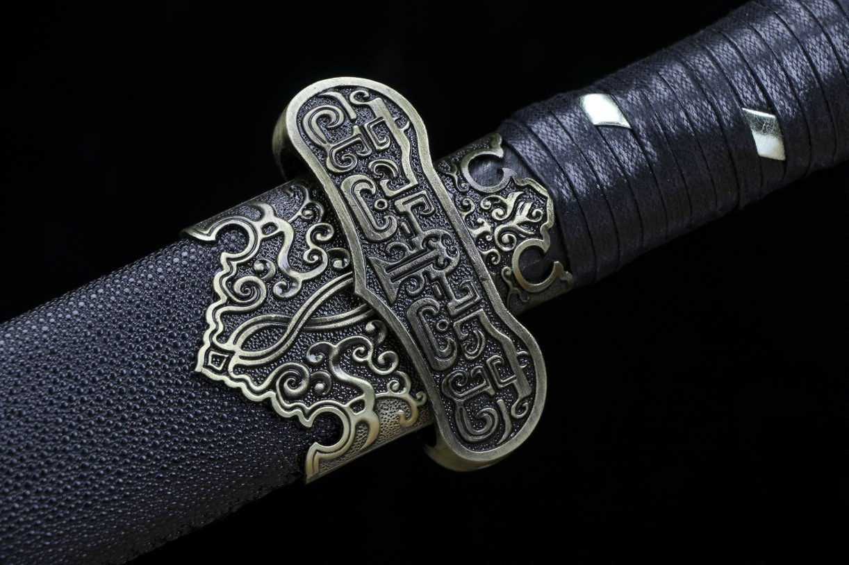 Black gold ancient sword,Forged High carbon steel blade,Alloy fittings,Battle ready