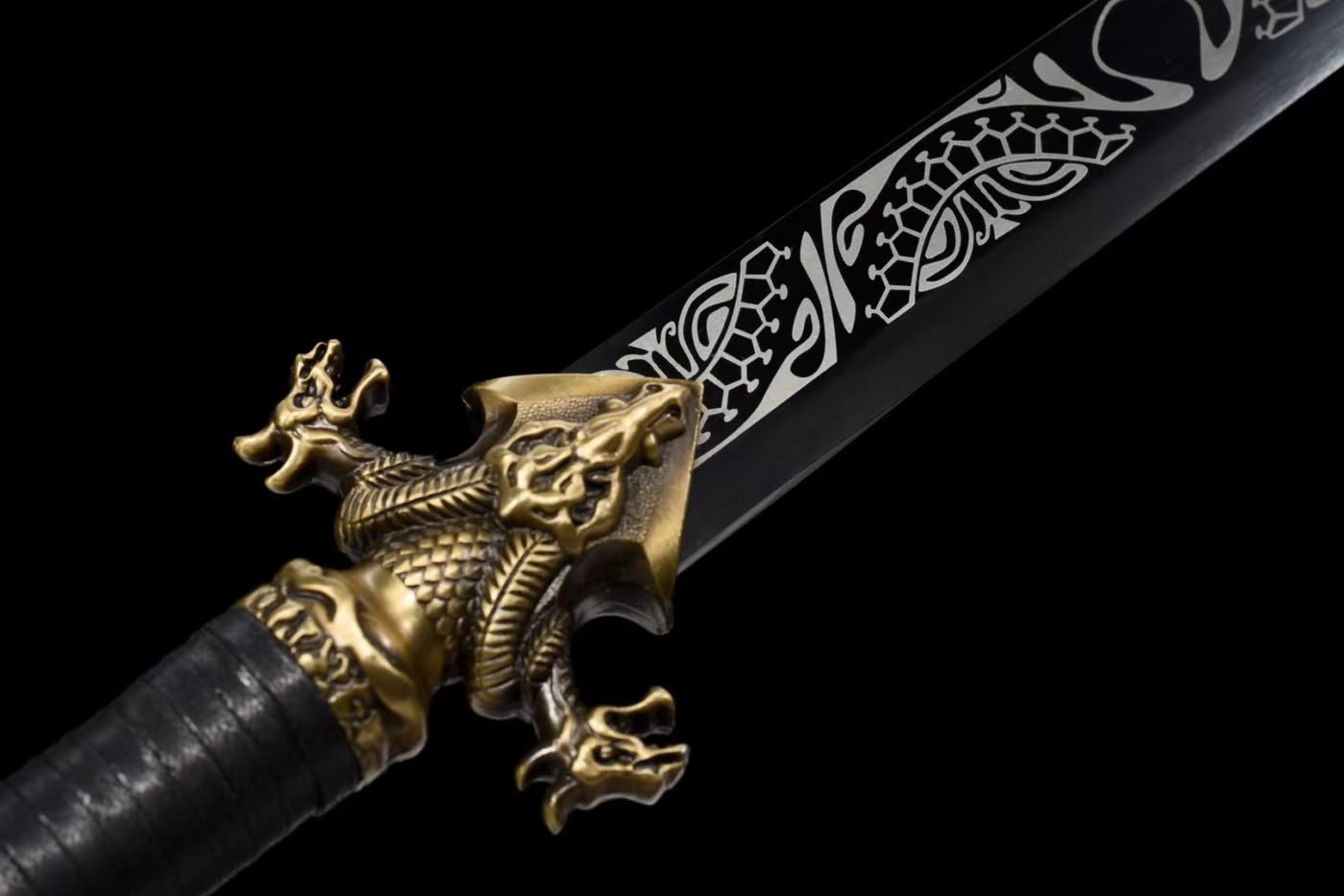 Dragon dao Sword Real,High Carbon Steel Black Blade,Alloy Fittings