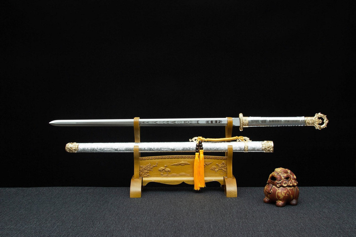 Gold Armor Saber Jian Swords Real,Forged Blades,PU Scabbard,Alloy Fittings