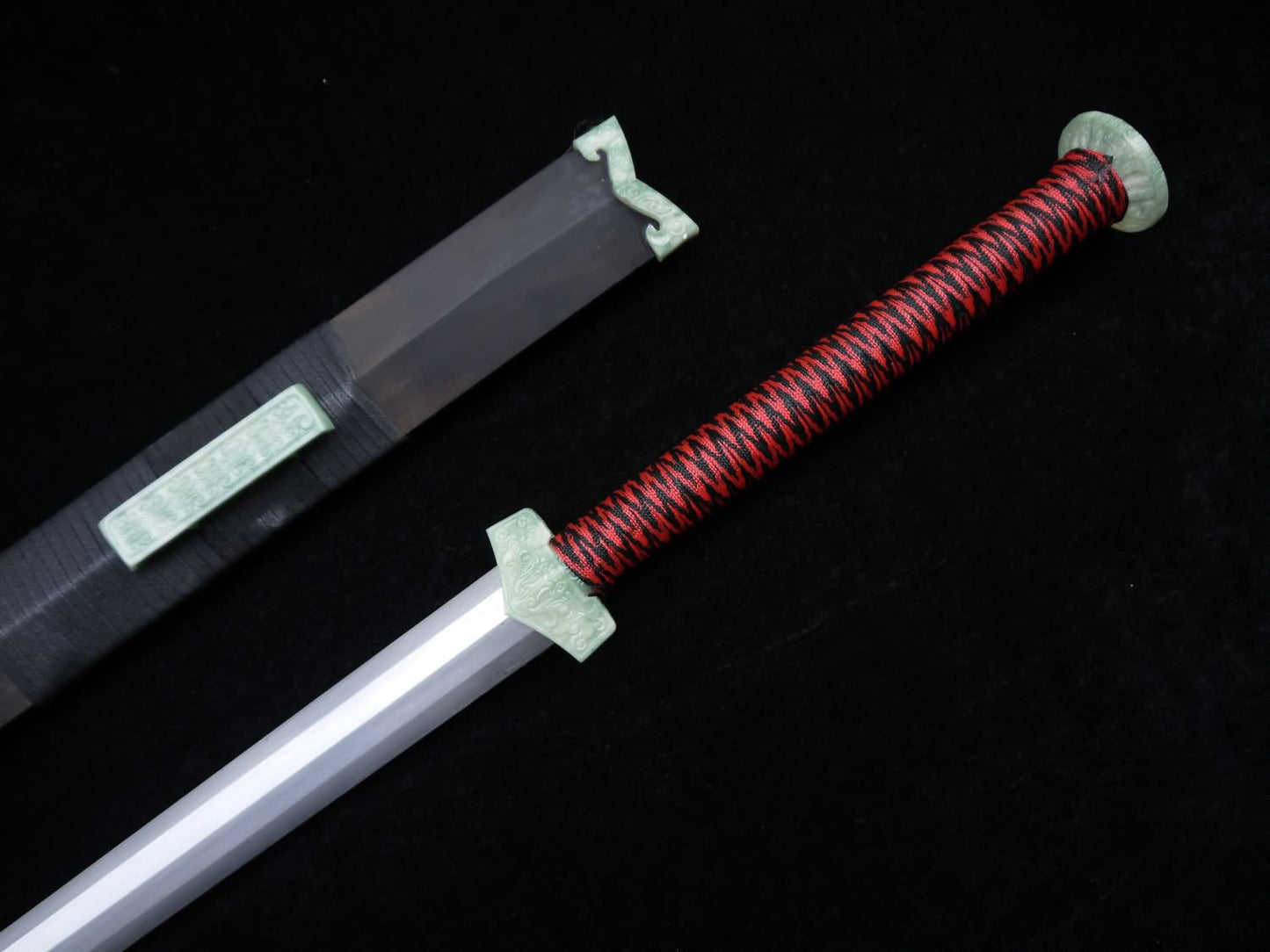 Chinese sword,Han jian,Folded steel blade,Black wood scabbard,Resin fitting