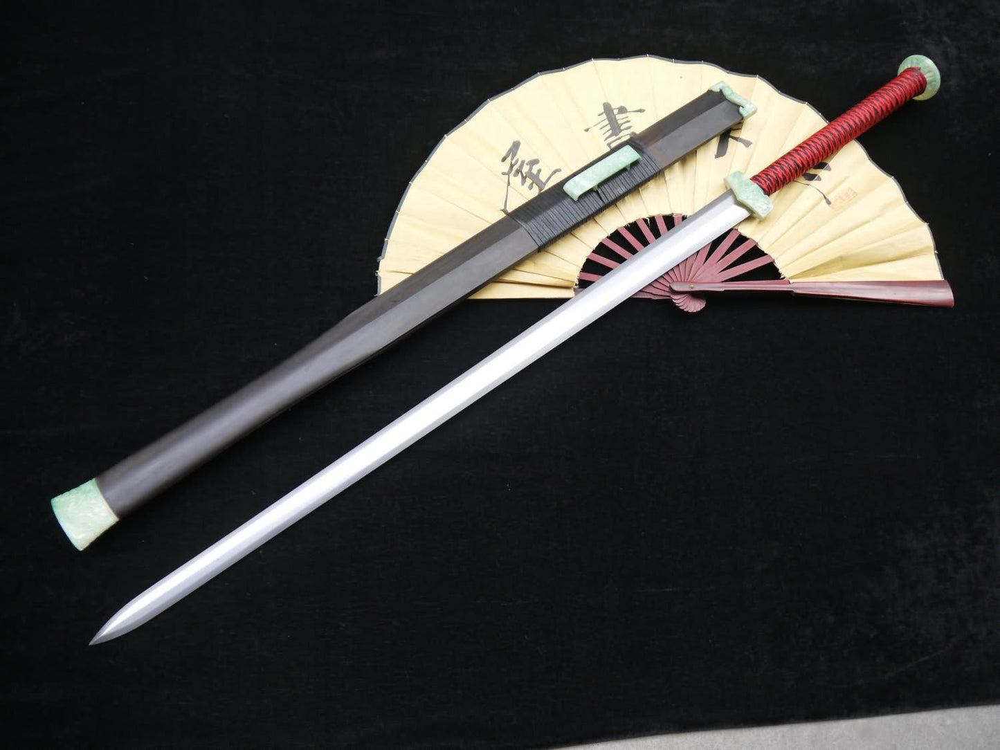 Chinese sword,Han jian,Folded steel blade,Black wood scabbard,Resin fitting