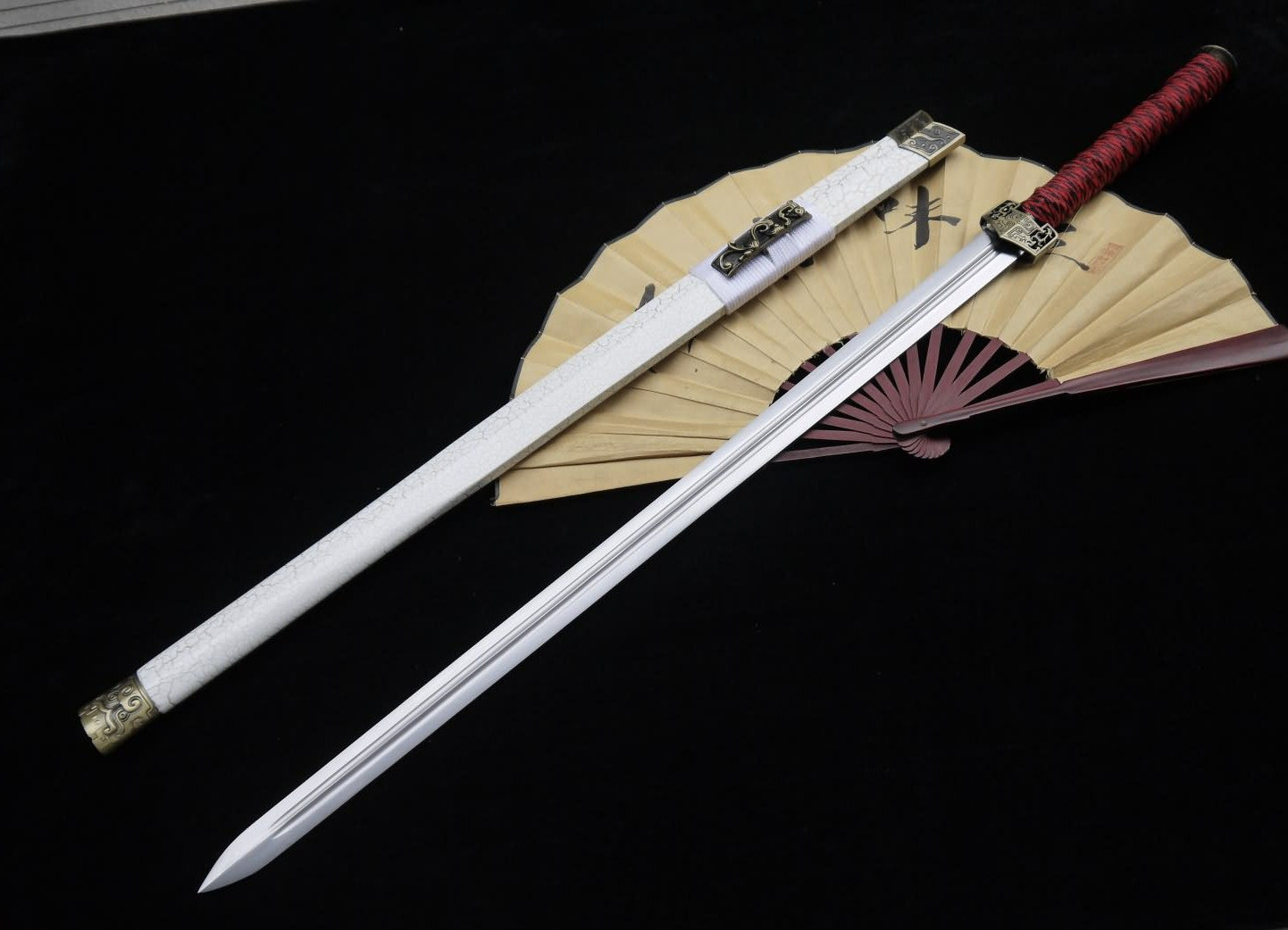 Han jian(Medium carbon steel blade,White scabbard,Alloy)Length 39"