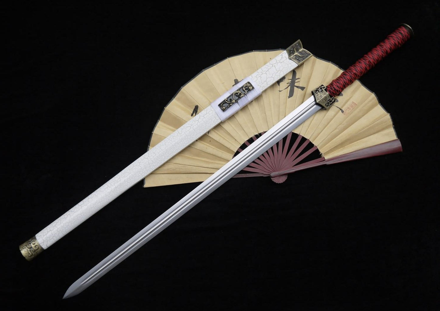 Han jian(Medium carbon steel blade,White scabbard,Alloy)Length 39"