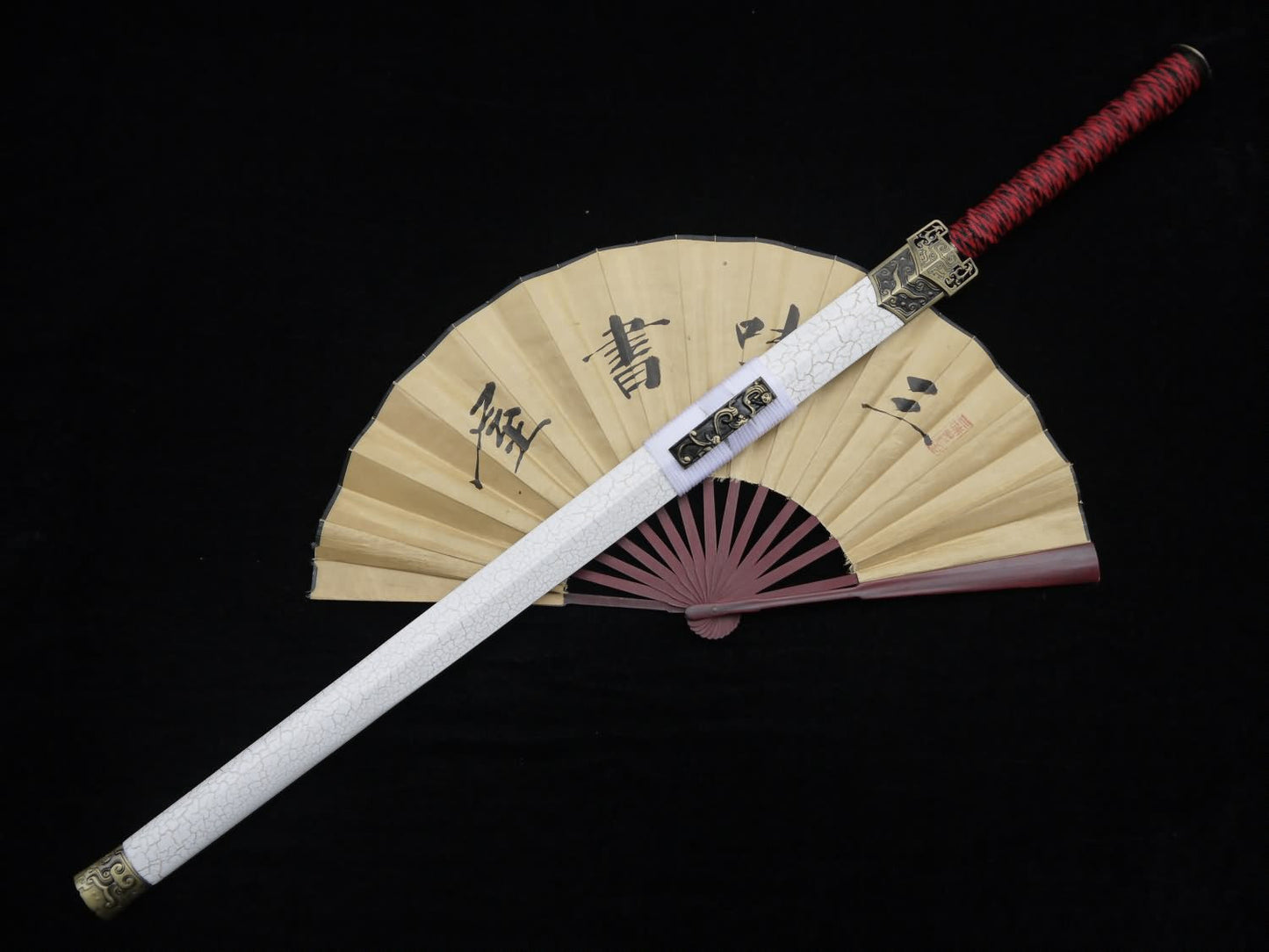 Han jian(Medium carbon steel blade,White scabbard,Alloy)Length 39"