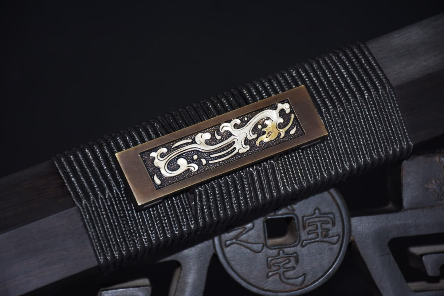 Han jian,T10 High carbon steel blade,Ebony scabbard,Brass