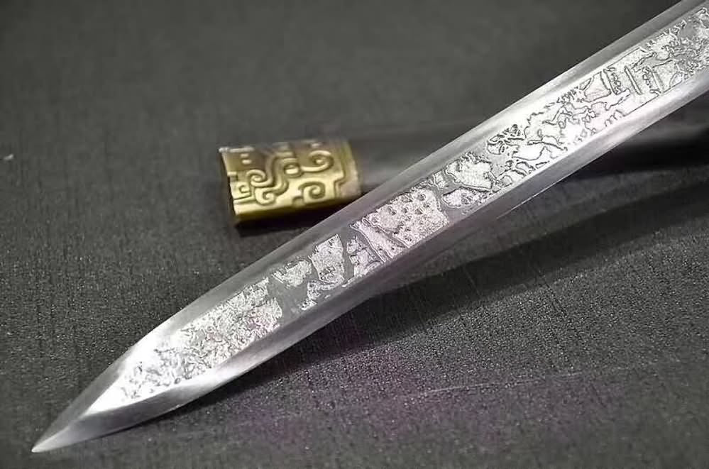 Han jian,High carbon steel etch blade,Black wood,Alloy,Chinese sword