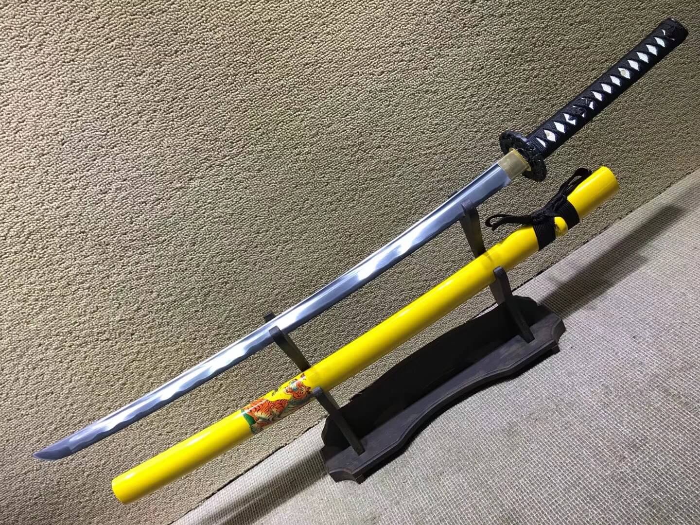 Tiger samurai swords,Medium carbon steel bade,Yellow scabbard,Alloy fitteds