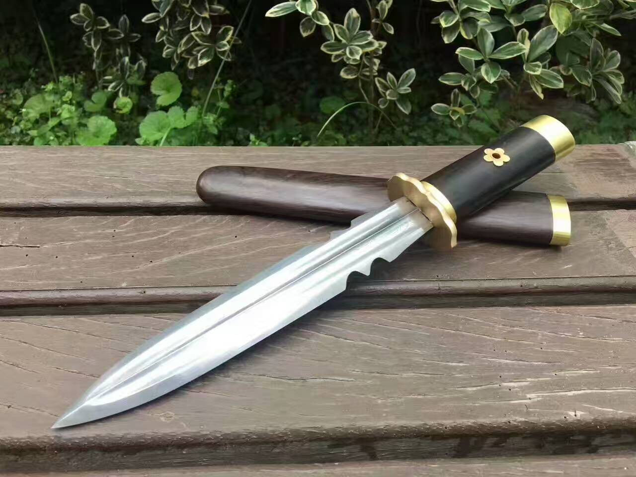 Small chinese sword,Dagger,Pattern steel blade,Ebony scabbard,Brass fitting