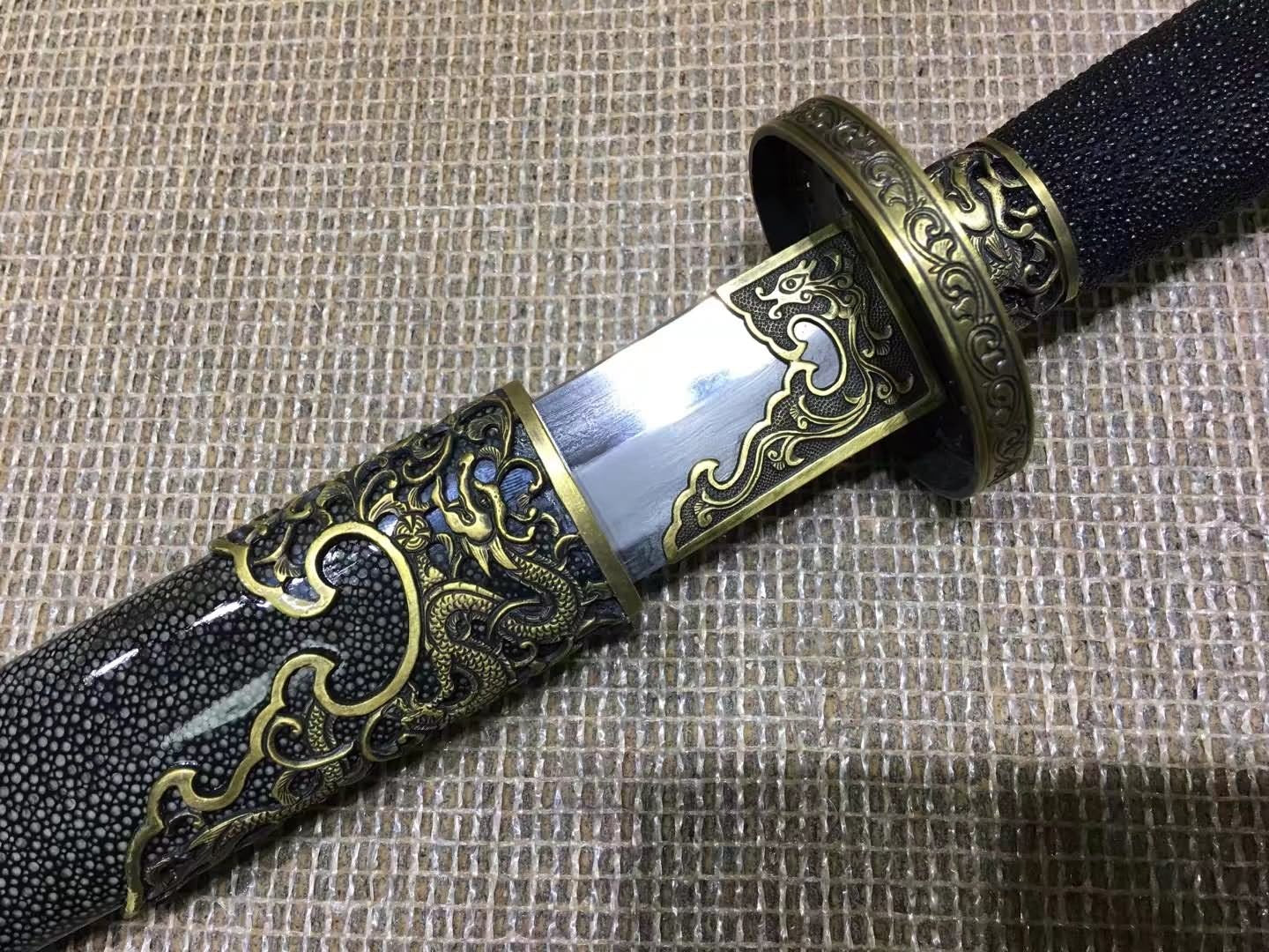 Broadsword(Damascus steel burn blade,Skin scabbard)Full tang