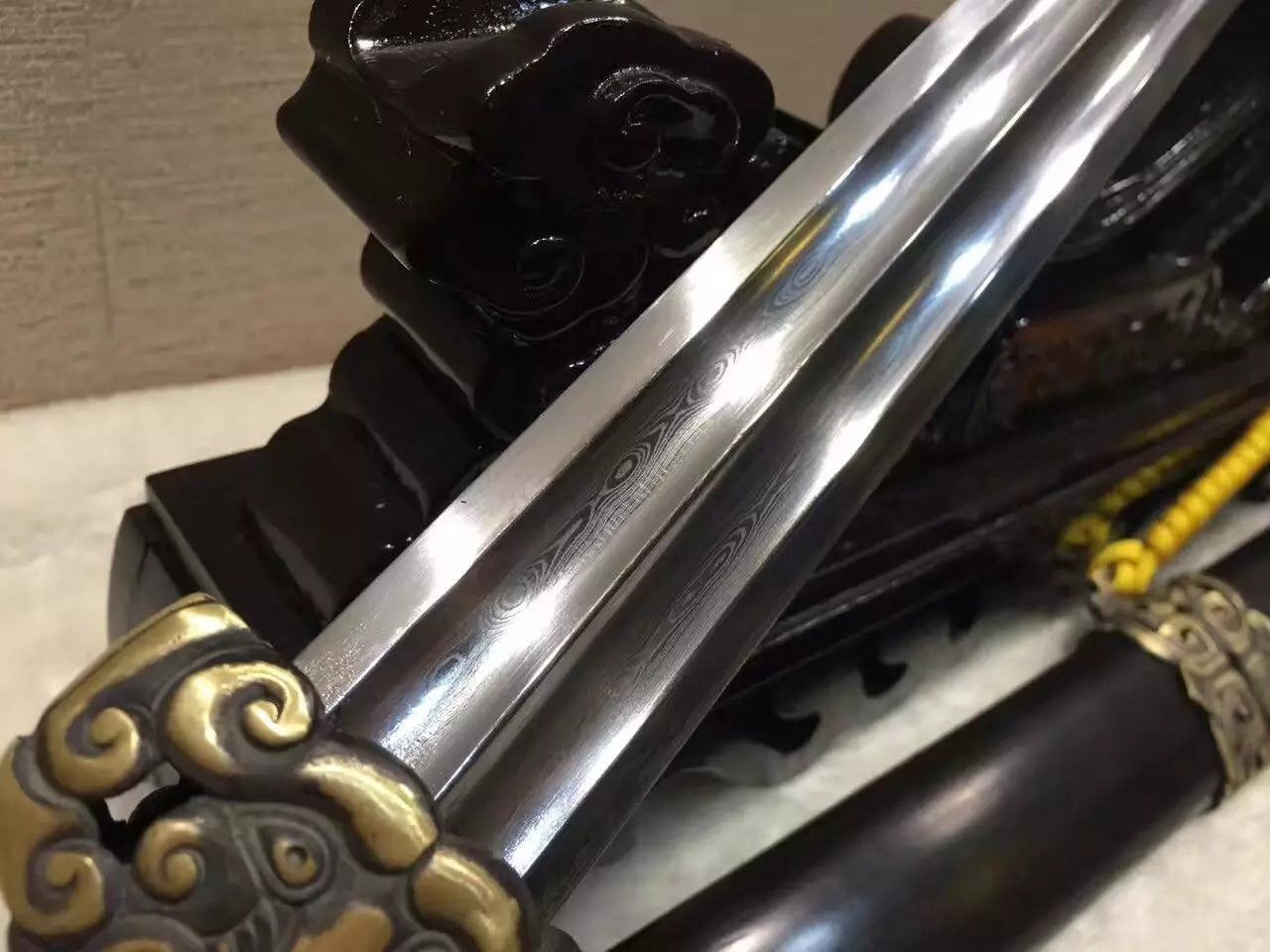 Chinese traditional sword,Damascus steel blade,Ebony,Copper fitting