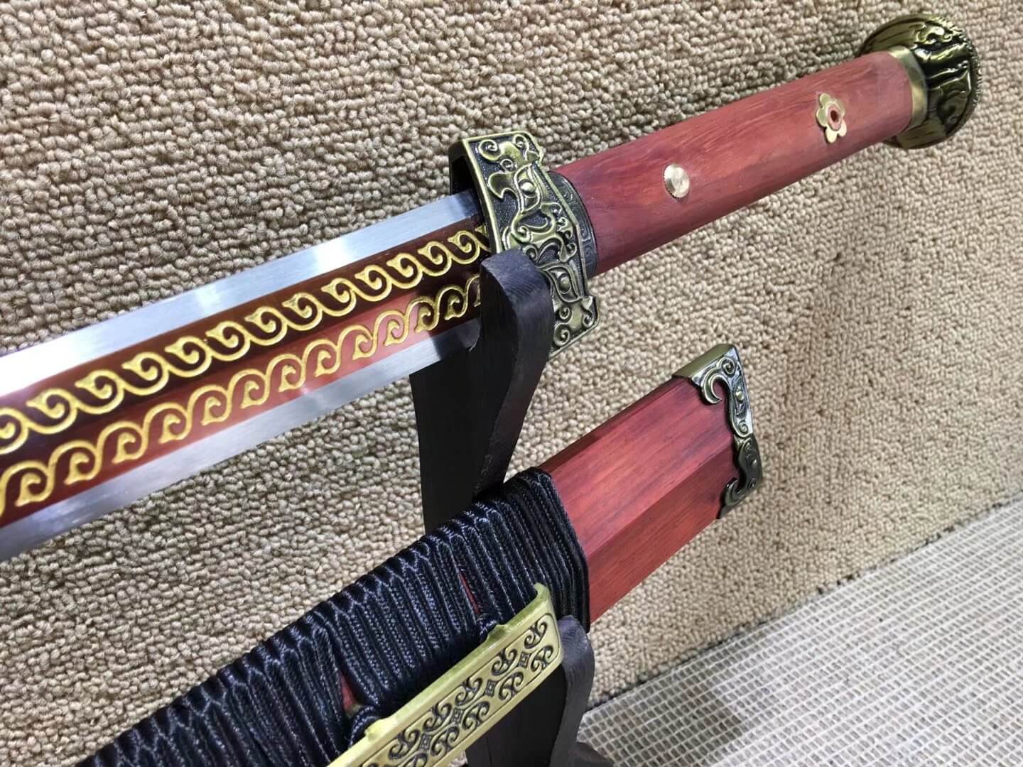 Han jian,High carbon steel,Red scabbard,Alloy fittings,Full tang,Length 31"