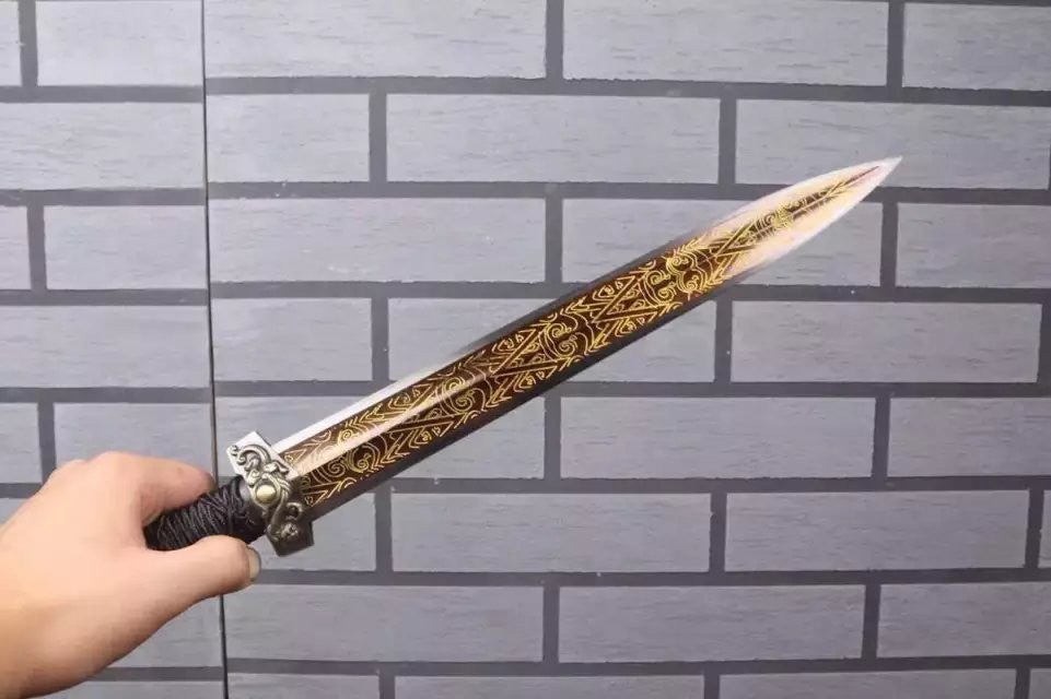 Mini han sword,Folded steel embossing blade,Rosewood scabbard