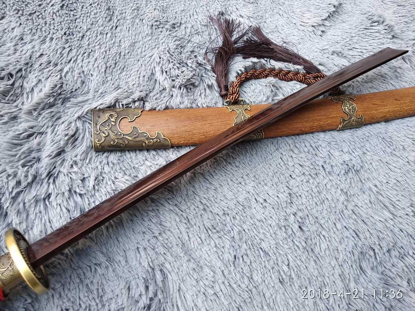 Broadsword,Damascus steel red blade,Rosewood,Alloy