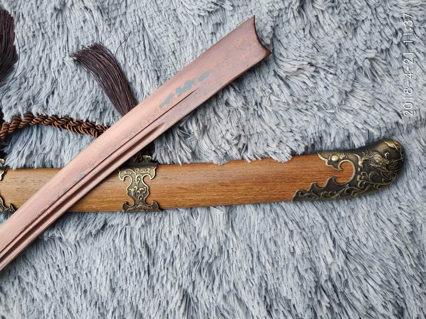 Broadsword,Damascus steel red blade,Rosewood,Alloy