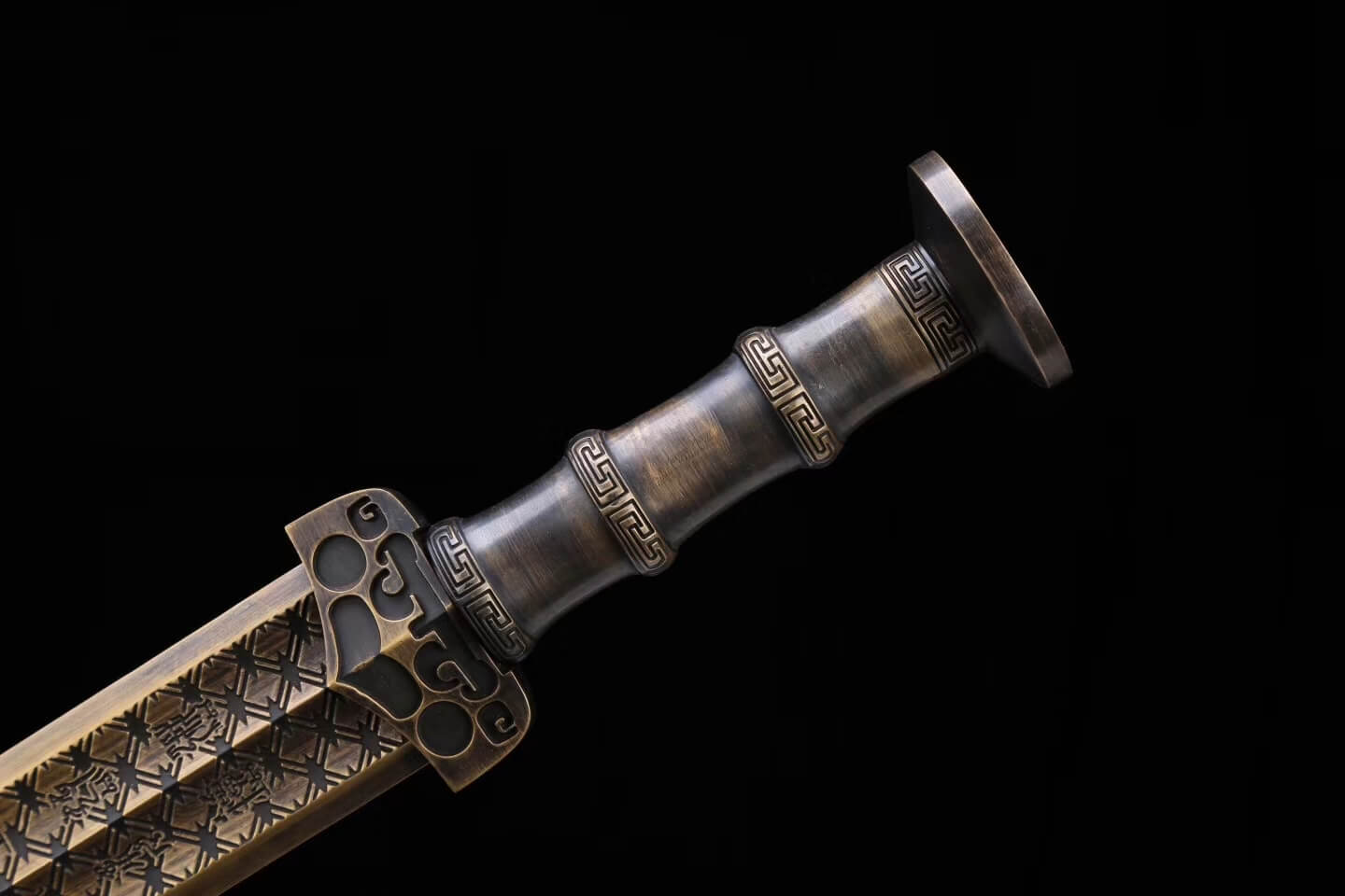 New style Chinese bronze sword