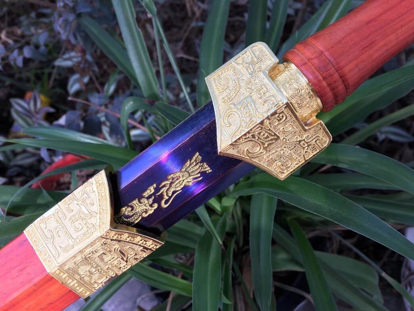 Qin sword,High carbon steel blue blade,Redwood scabbard,Alloy fittings