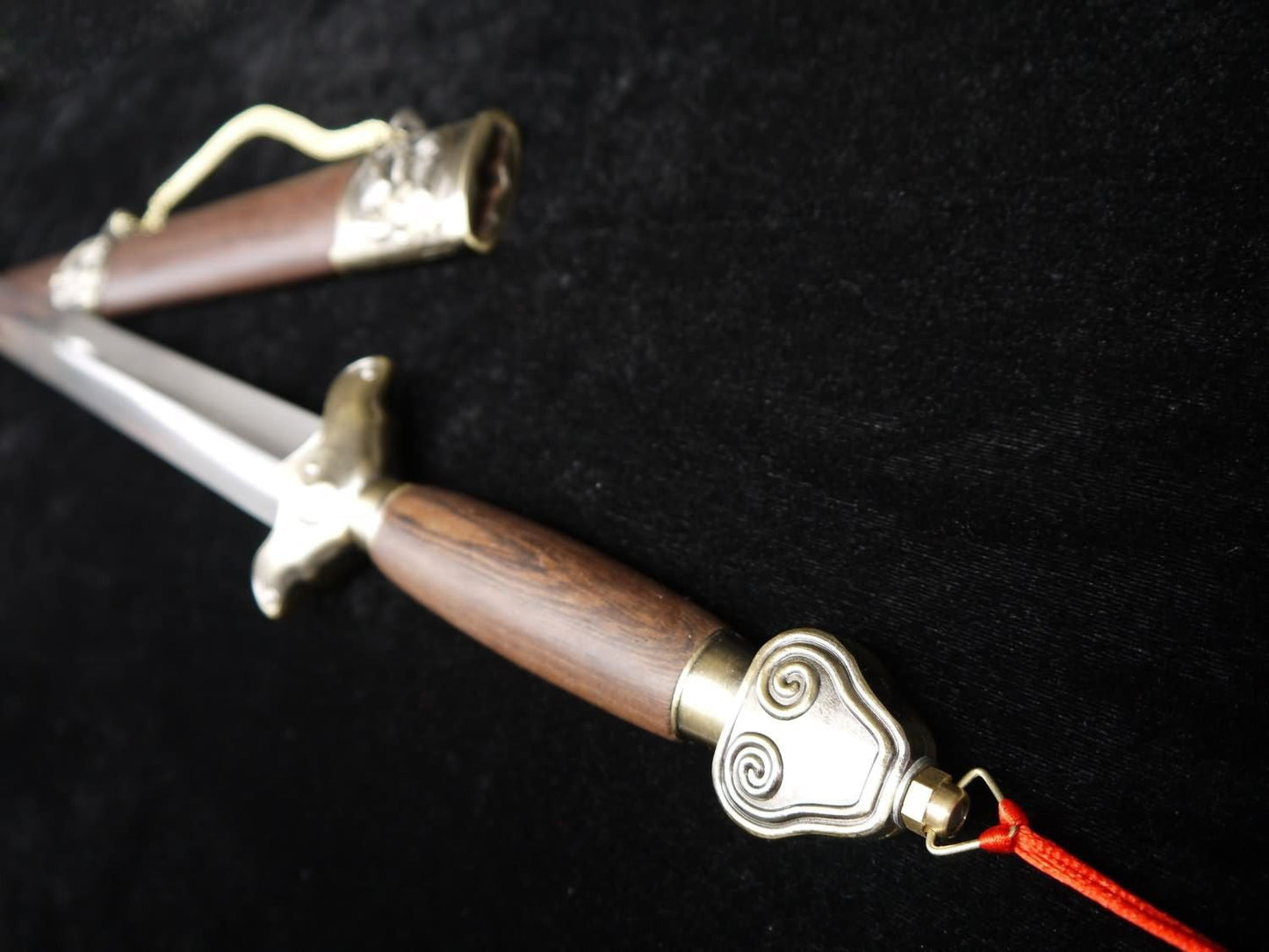 Training sword,Taiji jian,Pattern steel,Rosewood scabbard,Alloy fittings