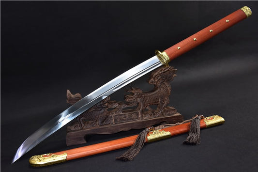 cut horse broadsword,High carbon steel blade,Redwood scabbard