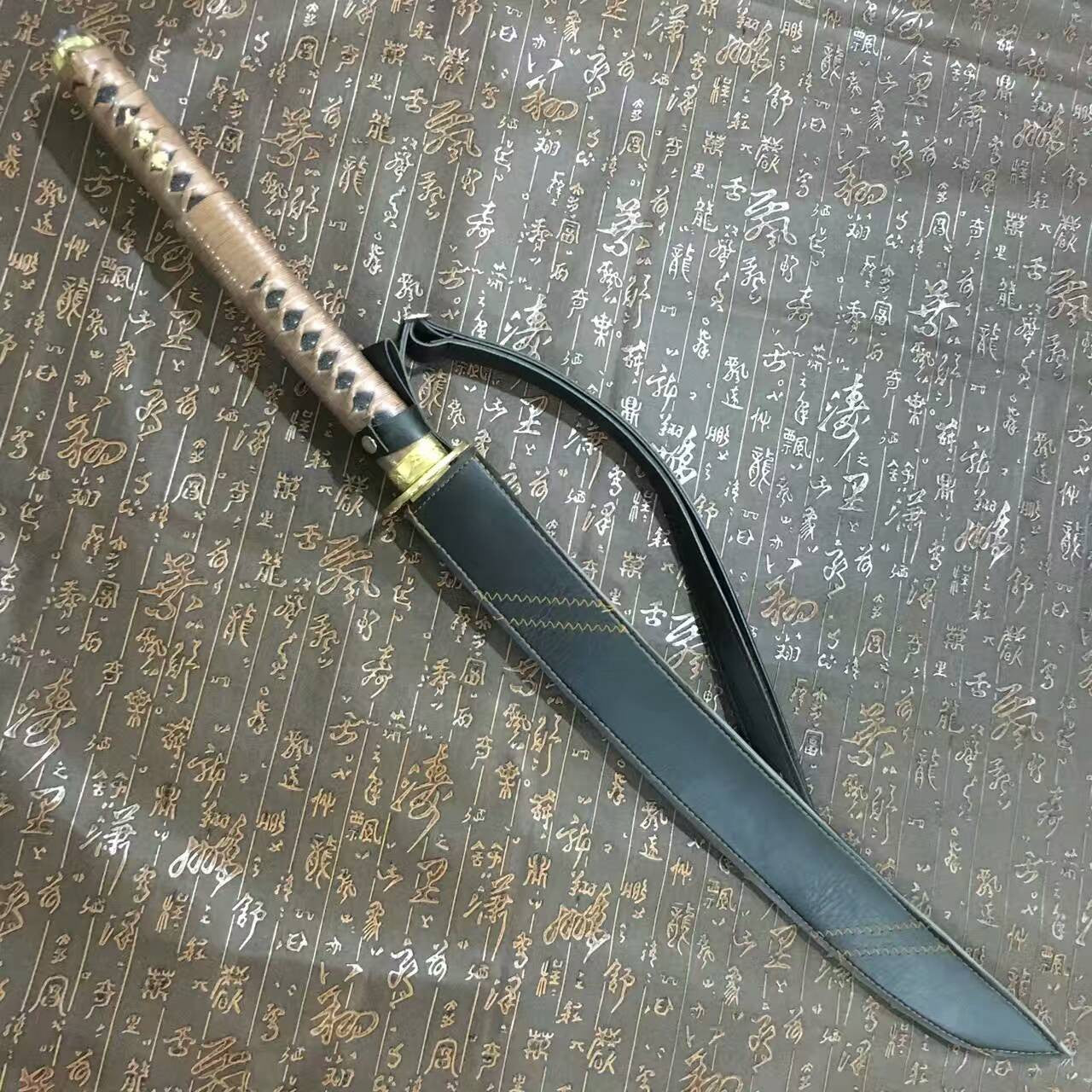 Saber(High manganese steel blade,Leather scabbard,Brass)Full tang