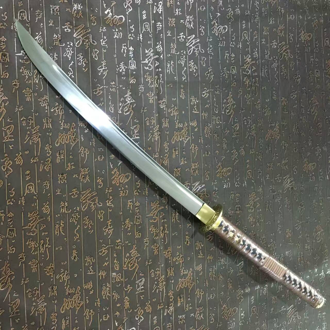 Saber(High manganese steel blade,Leather scabbard,Brass)Full tang