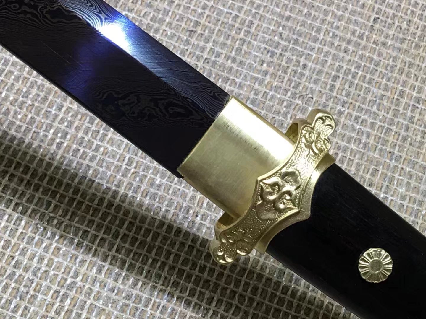 Tang dao,Damascus steel blue blade,Ebony scabbard,Brass fittings