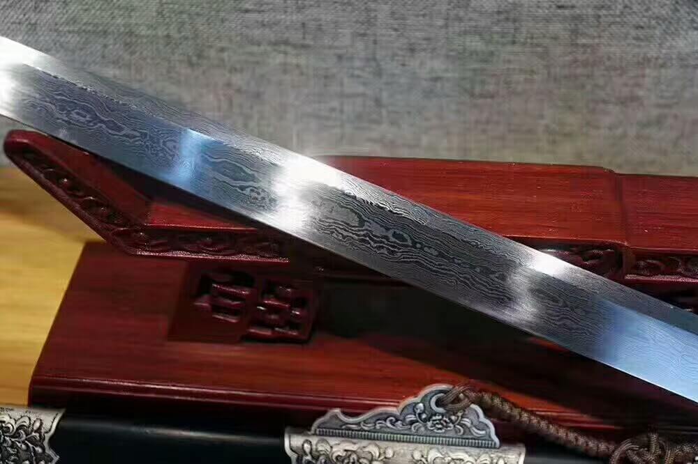 Tang jian/Damascus steel blade/Alloy fitted/Black scabbard/Length 41"