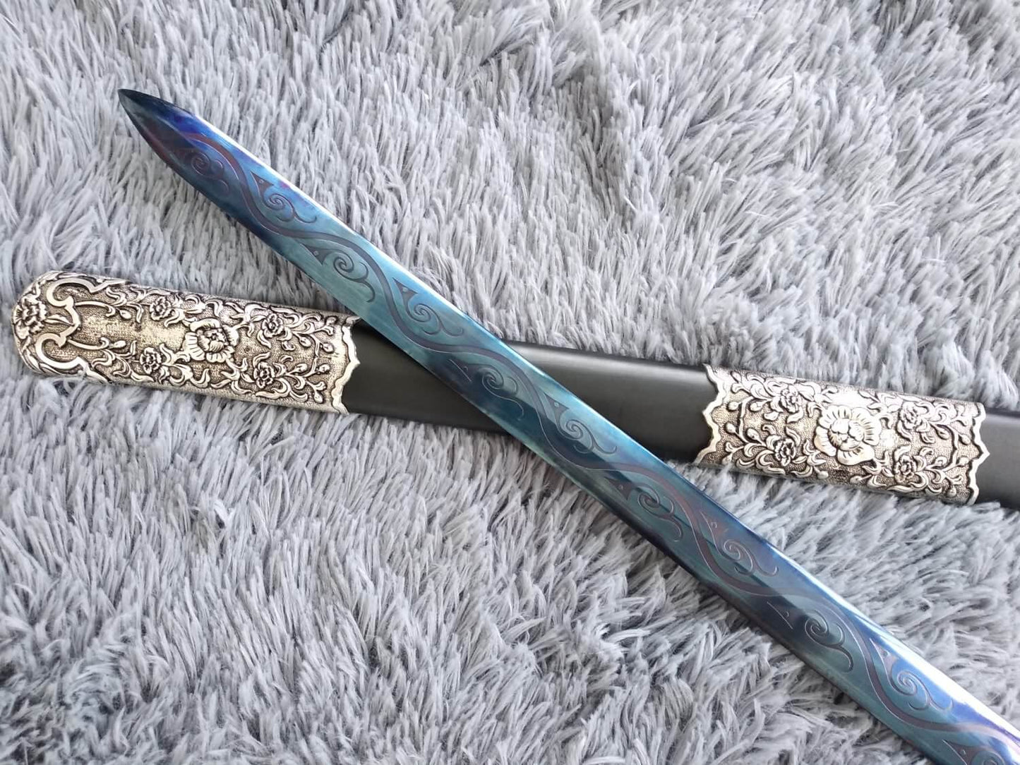 Tang sword,Hand Forged(High manganese steel blue blade,Black wood,Alloy)Full tang