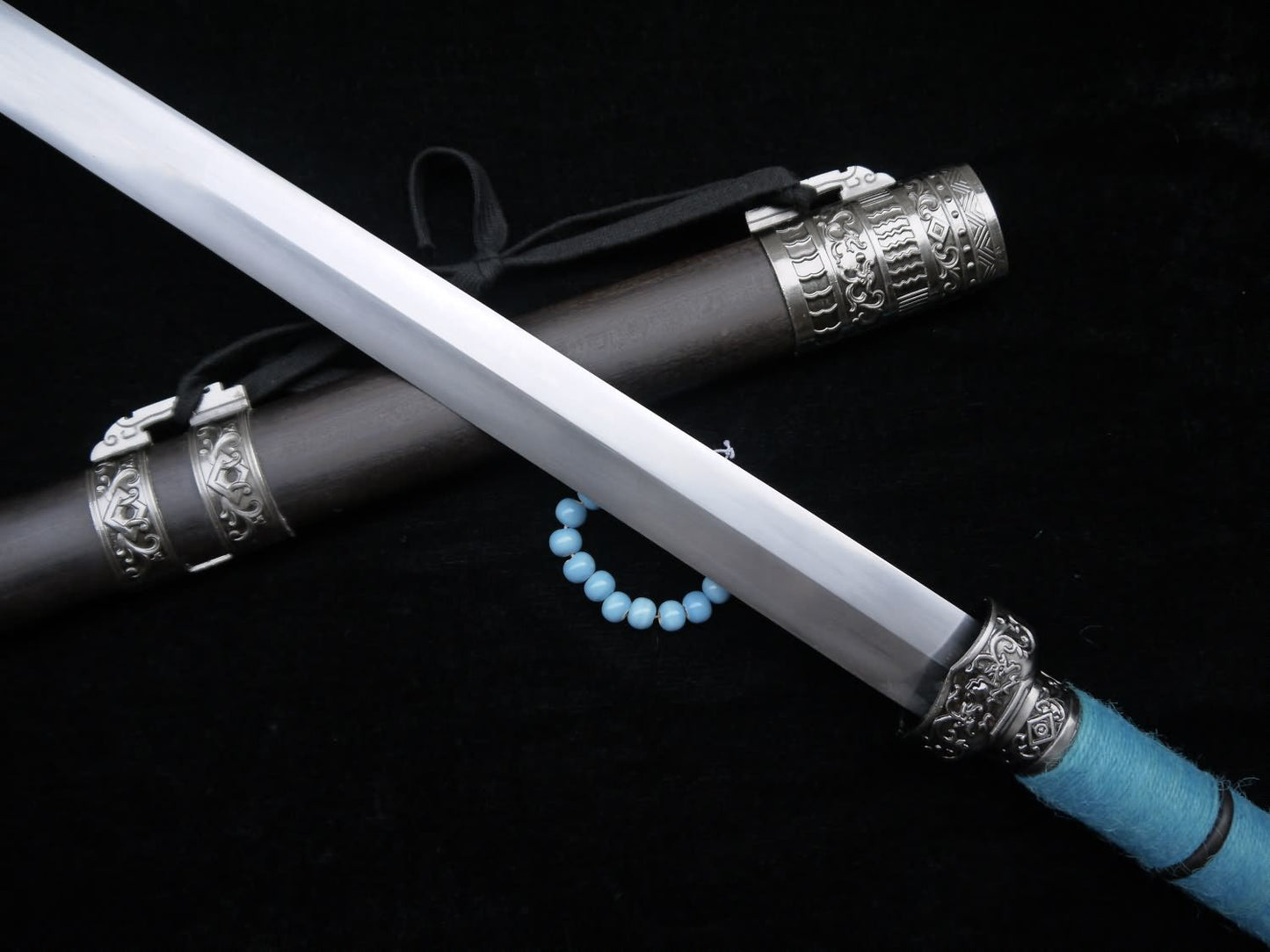 Double-bladed sword(High Manganese Steel,Black scabbard,Alloy)Length 39"