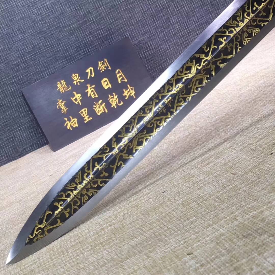 Supreme sword,High manganese steel etch blade,Black wood,Alloy fittings